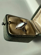 Load image into Gallery viewer, Mother of Pearl Sterling Silver Ring Size 5.5
