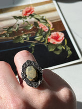 Load image into Gallery viewer, Vintage Sterling Silver Ring Size 4.25
