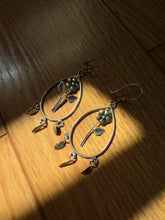 Load image into Gallery viewer, Vintage Floral Dangle Sterling Silver Earrings
