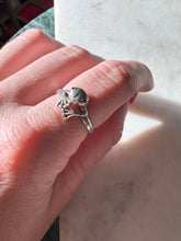 Load image into Gallery viewer, Vintage Dainty Frog Sterling Ring Size 7.25
