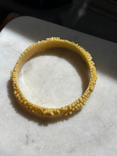 Load image into Gallery viewer, Vintage 1940s Carved Celluloid Floral Bangle Bracelet
