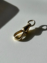 Load image into Gallery viewer, Vintage Solid 14k Yellow Gold Dog Clip
