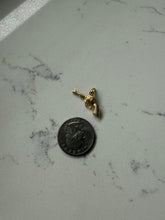 Load image into Gallery viewer, Vintage 18k Yellow Gold Gun Charm
