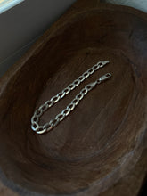 Load image into Gallery viewer, Italian Sterling Silver Cuban Link Bracelet 7.75”
