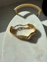 Load image into Gallery viewer, Wide Goldtone Panther Link White Face Watch 7”
