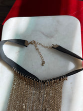 Load image into Gallery viewer, Vintage Mesh Collar Costume Necklace
