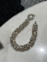 Load image into Gallery viewer, Sterling Silver Byzantine Bracelet w/ Sailor Bolt Clasp 7.25”
