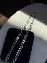 Load image into Gallery viewer, Italian Solid Sterling Silver Beveled Edge Cuban Link Chain 22”
