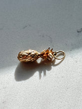Load image into Gallery viewer, Vintage Solid 14k Gold Pineapple Charm
