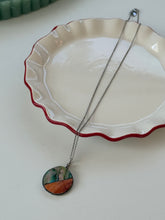 Load image into Gallery viewer, Vintage Spiny Oyster &amp; Abalone Shell Sterling Necklace 18”
