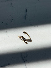 Load image into Gallery viewer, Vintage 18k Yellow Gold Diamond ‘V’ Charm
