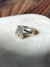 Load image into Gallery viewer, Teddy Bear Vintage Sterling Silver Ring Size 6
