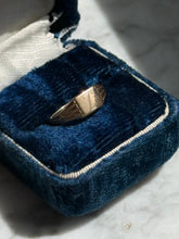 Load image into Gallery viewer, Gold ‘Z’ Initial 10k Gold Signet Ring Size 2.25
