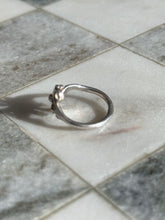 Load image into Gallery viewer, Flower Sterling Silver Ring Size 5.5
