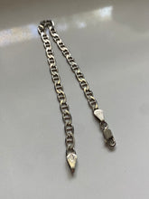 Load image into Gallery viewer, Flat Mariner Sterling Silver Bracelet
