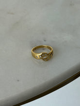 Load image into Gallery viewer, Vintage Flush Set Diamond 18k Gold Ring Size 7
