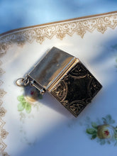 Load image into Gallery viewer, Victorian 14k Gold Watch Fob
