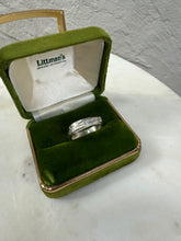 Load image into Gallery viewer, Vintage Sterling Silver Ring Size 8
