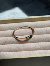 Load image into Gallery viewer, Emerald Diamond 14k Gold Ring Size 9.25

