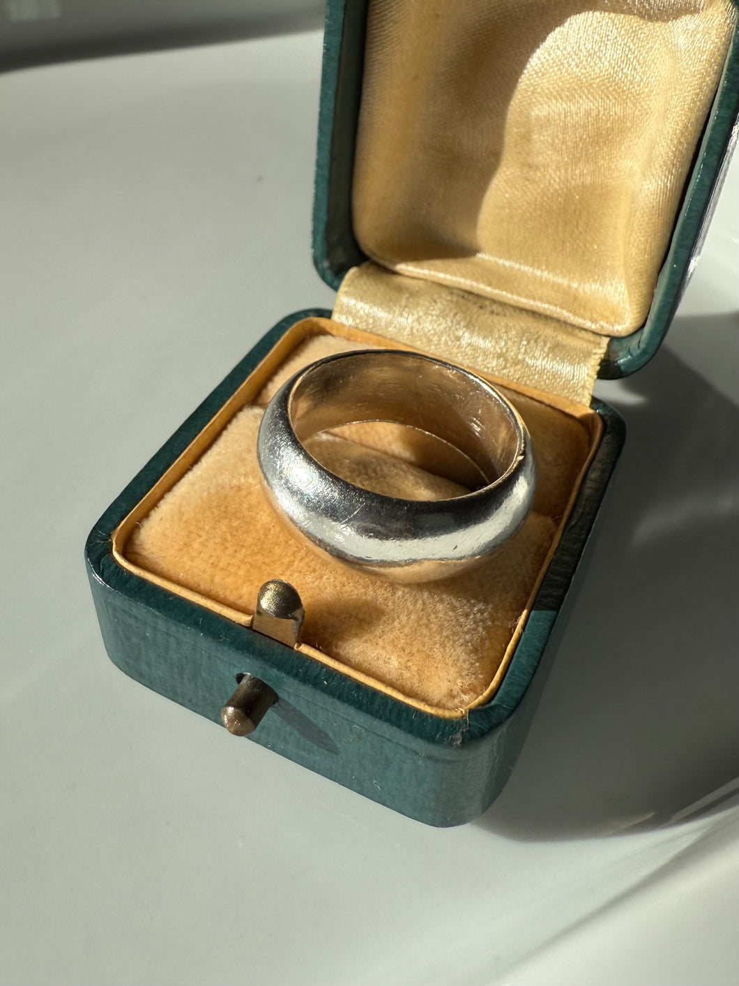 Pure Silver .999 Solid Band Size 7.5