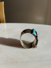Load image into Gallery viewer, Vintage Sterling Silver Multistone Inlay Ring Size 5.5
