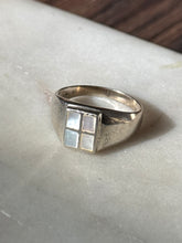 Load image into Gallery viewer, Vintage Mother of Pearl Inlay Sterling Silver Ring Size 9.5
