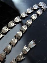 Load image into Gallery viewer, Mexico Sterling Vintage Cat Link Necklace
