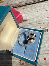 Load image into Gallery viewer, Black Enamel Mexico Sterling Silver Bypass Ring Size 7.75
