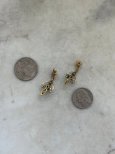 Load image into Gallery viewer, Vintage 1940s Turquoise 14k Gold Earrings

