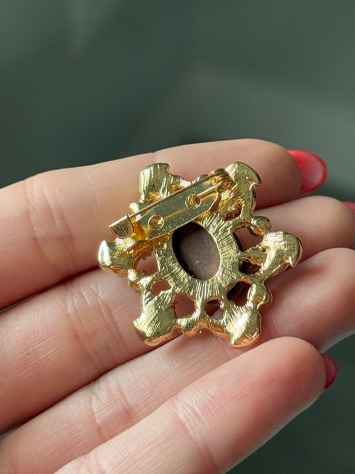 Cameo Gold Plated Vintage Brooch