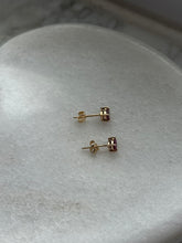 Load image into Gallery viewer, Vintage Natural Ruby 14k Gold Push Back Stud Earrings
