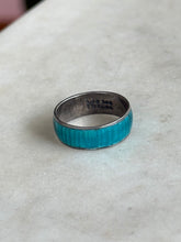 Load image into Gallery viewer, Vintage Blue Enamel Sterling Silver Band Size 5
