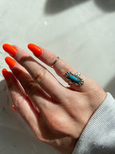 Load image into Gallery viewer, Turquoise Vintage Sterling Silver Ring
