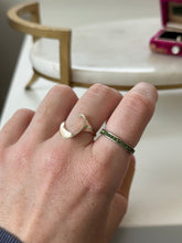 Load image into Gallery viewer, Vintage Sterling Wave Ring Size 7.25

