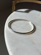Load image into Gallery viewer, Thin Solid Sterling Silver Bangle Bracelet
