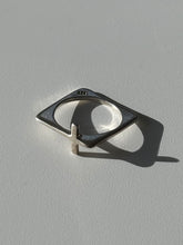Load image into Gallery viewer, Vintage Sterling Silver Cross Ring Size 6.75
