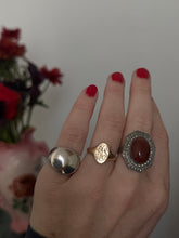 Load image into Gallery viewer, Sterling Silver Ring Size 6.5
