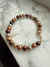 Load image into Gallery viewer, Vintage Pearl Strand 14k Gold Bracelet 6.75”
