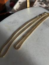 Load image into Gallery viewer, Italian Rounded Box Link Gold Vermeil Chain 26”
