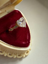 Load image into Gallery viewer, Heart Gold Vermeil Ring Size 5
