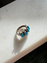 Load image into Gallery viewer, Turquoise Sterling Silver Ring Size 6
