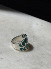 Load image into Gallery viewer, Turquoise Inlay Sterling Silver Ring Size 5.5
