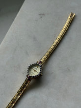 Load image into Gallery viewer, Vintage Jules Jergenson Goldtone Wrist Watch
