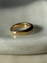 Load image into Gallery viewer, Vintage Solid 14k Yellow Gold Flush Set Tanzanite Ring Size 6
