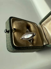 Load image into Gallery viewer, Mother of Pearl Sterling Silver Ring Size 5.5
