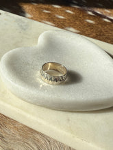 Load image into Gallery viewer, Milor Italy Sterling Silver Ring Size 8.75
