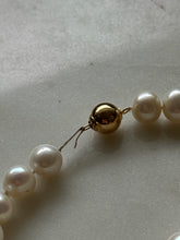 Load image into Gallery viewer, Natural Pearl 14k Gold Bracelet
