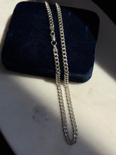 Load image into Gallery viewer, Vintage Italian Solid Sterling Silver Cuban Link Chain 20”
