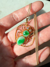 Load image into Gallery viewer, Vintage 19.6k Gold Jade &amp; Diamond Spider Pendant
