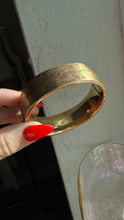 Load image into Gallery viewer, Gold Filled 1/20 12k Bangle 6.25”
